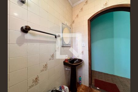 Casa à venda com 200m², 3 quartos e 1 vaga Casa à venda com 200m², 3 quartos e 1 vagaBanheiro 2