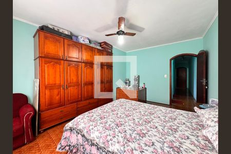 Casa à venda com 200m², 3 quartos e 1 vaga Casa à venda com 200m², 3 quartos e 1 vagaQuarto 1