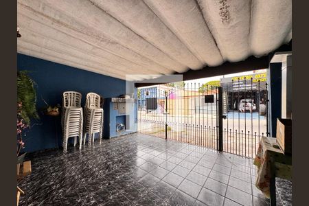 Casa à venda com 200m², 3 quartos e 1 vaga Casa à venda com 200m², 3 quartos e 1 vagaGaragem