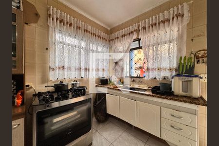 Casa à venda com 200m², 3 quartos e 1 vaga Casa à venda com 200m², 3 quartos e 1 vagaCozinha