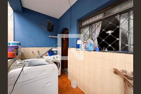 Casa à venda com 200m², 3 quartos e 1 vaga Casa à venda com 200m², 3 quartos e 1 vagaLavanderia