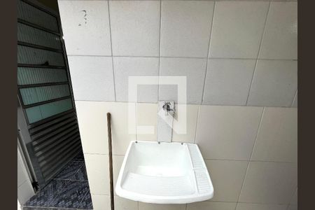 Casa para alugar com 20m², 1 quarto e sem vagaÁrea de Serviço