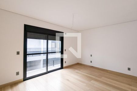 Casa de condomínio à venda com 285m², 4 quartos e 3 vagas Casa de condomínio à venda com 285m², 4 quartos e 3 vagasQuarto da suíte 4