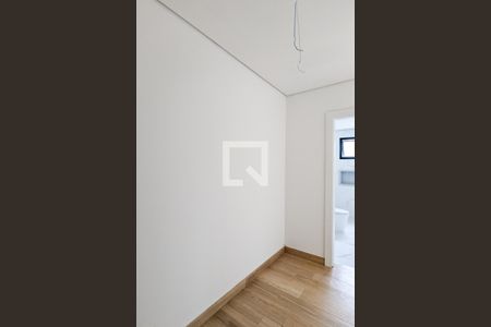 Casa de condomínio à venda com 285m², 4 quartos e 3 vagas Casa de condomínio à venda com 285m², 4 quartos e 3 vagasQuarto da suíte 1