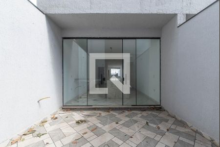 Casa à venda com 126m², 3 quartos e 2 vagas Casa à venda com 126m², 3 quartos e 2 vagasLavanderia - Churrasqueira