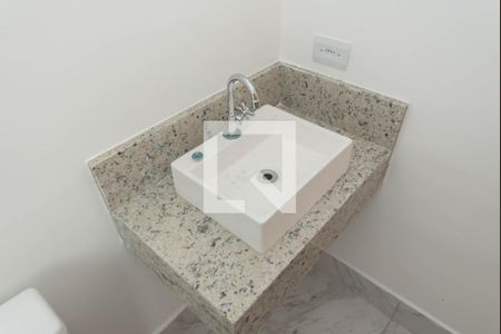 Casa à venda com 126m², 3 quartos e 2 vagas Casa à venda com 126m², 3 quartos e 2 vagasBanheiro da Suíte