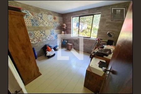 Casa à venda com 440m², 4 quartos e 5 vagas