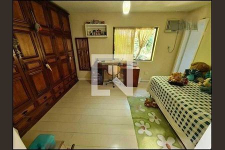 Casa à venda com 440m², 4 quartos e 5 vagas