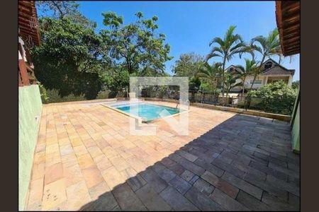 Casa à venda com 440m², 4 quartos e 5 vagas