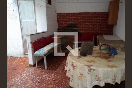 Casa à venda com 180m², 3 quartos e 2 vagas