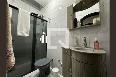 Casa à venda com 142m², 3 quartos e 3 vagas