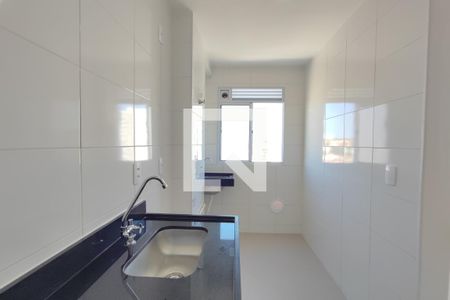 Apartamento à venda com 45m², 2 quartos e 1 vaga Apartamento à venda com 45m², 2 quartos e 1 vagaCozinha