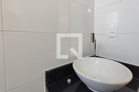 Apartamento à venda com 45m², 2 quartos e 1 vaga Apartamento à venda com 45m², 2 quartos e 1 vagaBanheiro