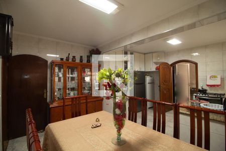 Casa à venda com 195m², 3 quartos e 1 vaga Casa à venda com 195m², 3 quartos e 1 vagaCopa e Cozinha