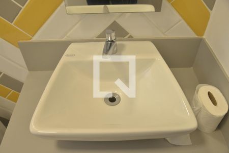 Apartamento à venda com 140m², 2 quartos e 2 vagasBanheiro Social