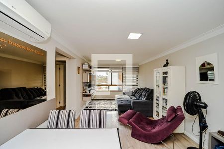 Sala de apartamento para alugar com 2 quartos, 72m² em Passo da Areia, Porto Alegre