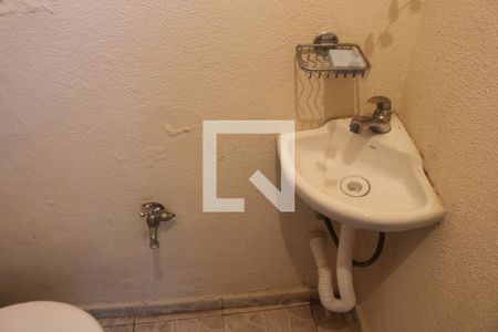 Casa à venda com 200m², 3 quartos e 3 vagasLavabo 2