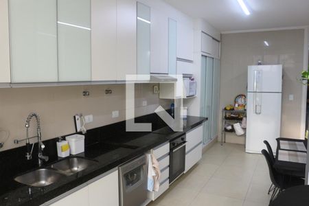 Casa à venda com 200m², 3 quartos e 3 vagasCozinha