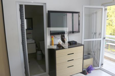 Casa à venda com 200m², 3 quartos e 3 vagasSuíte 1