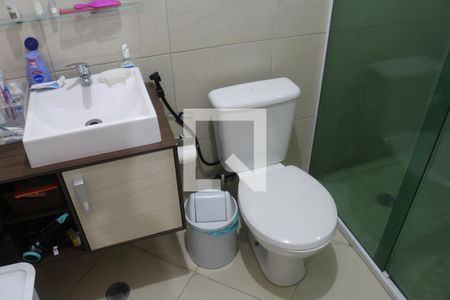 Casa à venda com 200m², 3 quartos e 3 vagasBanheiro da Suíte 1