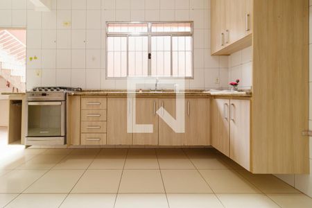 Casa à venda com 100m², 3 quartos e 2 vagasCozinha