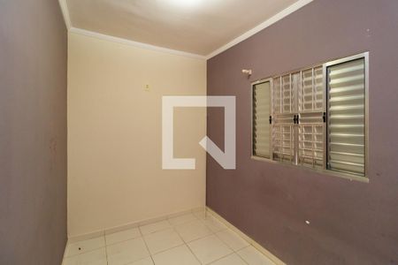 Casa à venda com 100m², 3 quartos e 2 vagasQuarto 3