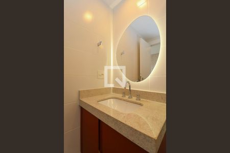 Apartamento à venda com 150m², 3 quartos e 2 vagas Apartamento à venda com 150m², 3 quartos e 2 vagasBanheiro da Suíte 3