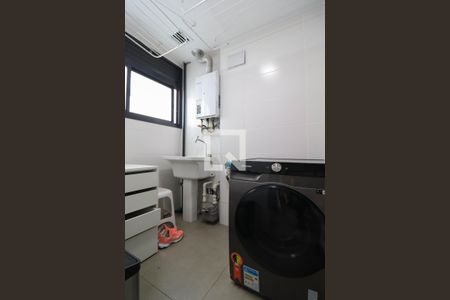 Apartamento à venda com 150m², 3 quartos e 2 vagas Apartamento à venda com 150m², 3 quartos e 2 vagasÁrea de Serviço