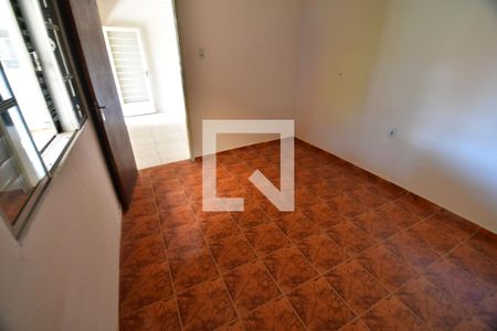 Casa à venda com 110m², 3 quartos e 2 vagasCasa 2 - Quarto