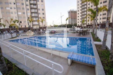 Apartamento à venda com 42m², 2 quartos e sem vagaÁrea comum - Piscina
