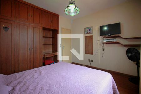 Casa à venda com 330m², 4 quartos e 3 vagasQuarto 4