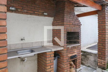 Apartamento à venda com 167m², 3 quartos e 3 vagas Apartamento à venda com 167m², 3 quartos e 3 vagasÁrea comum - Churrasqueira