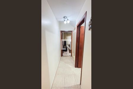 Casa à venda com 193m², 2 quartos e 2 vagasCorredor