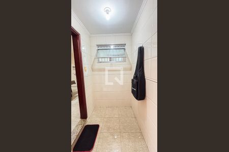 Casa à venda com 193m², 2 quartos e 2 vagasQuintal - Corredor