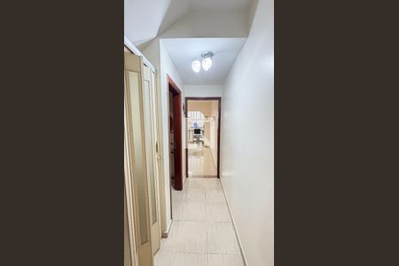 Casa à venda com 193m², 2 quartos e 2 vagasCorredor