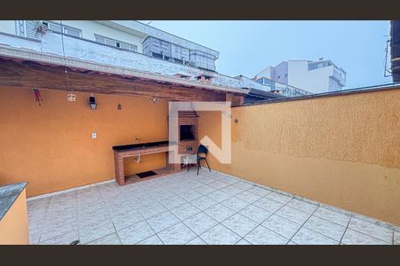 Casa à venda com 193m², 2 quartos e 2 vagasVaranda Quarto