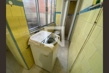 Apartamento à venda com 87m², 2 quartos e sem vaga Apartamento à venda com 87m², 2 quartos e sem vagaÁrea de Serviço