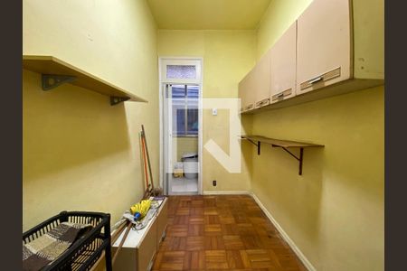 Apartamento à venda com 87m², 2 quartos e sem vaga Apartamento à venda com 87m², 2 quartos e sem vagaQuarto de Serviço