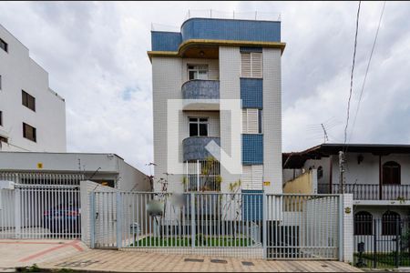 Apartamento à venda com 135m², 3 quartos e 1 vaga Apartamento à venda com 135m², 3 quartos e 1 vagaFachada