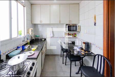 Apartamento à venda com 135m², 3 quartos e 1 vaga Apartamento à venda com 135m², 3 quartos e 1 vagaCozinha