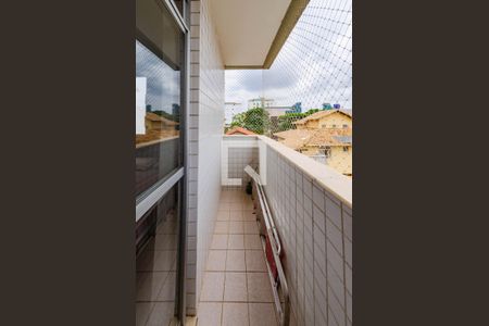 Apartamento à venda com 135m², 3 quartos e 1 vaga Apartamento à venda com 135m², 3 quartos e 1 vagaVaranda