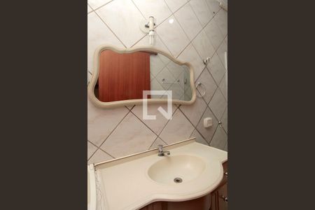 Banheiro de apartamento para alugar com 1 quarto, 26m² em Centro Histórico, Porto Alegre