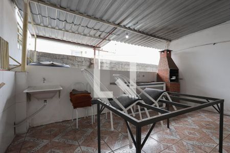 Casa à venda com 100m², 2 quartos e 1 vaga Casa à venda com 100m², 2 quartos e 1 vagaÁrea de serviço