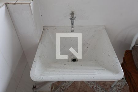 Casa à venda com 100m², 2 quartos e 1 vaga Casa à venda com 100m², 2 quartos e 1 vagaÁrea de serviço