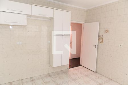 Casa à venda com 164m², 4 quartos e 4 vagas Casa à venda com 164m², 4 quartos e 4 vagasCozinha