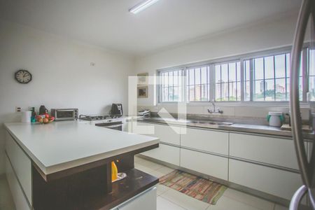 Casa para alugar com 270m², 3 quartos e 6 vagasCozinha