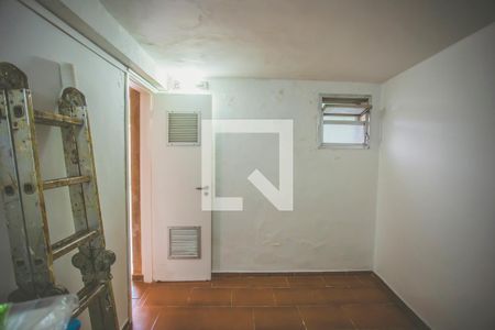 Casa para alugar com 270m², 3 quartos e 6 vagasDepósito