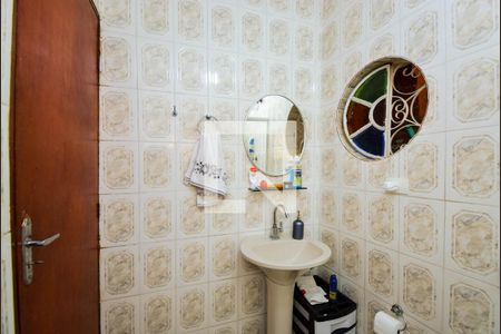 Casa à venda com 340m², 3 quartos e 3 vagas Casa à venda com 340m², 3 quartos e 3 vagasBanheiro - Edícula