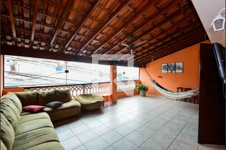 Casa à venda com 340m², 3 quartos e 3 vagas Casa à venda com 340m², 3 quartos e 3 vagasVaranda da Suíte