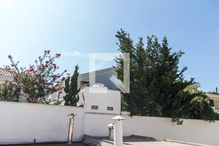 Casa de condomínio à venda com 200m², 4 quartos e 2 vagas Casa de condomínio à venda com 200m², 4 quartos e 2 vagasVista do Quarto 2